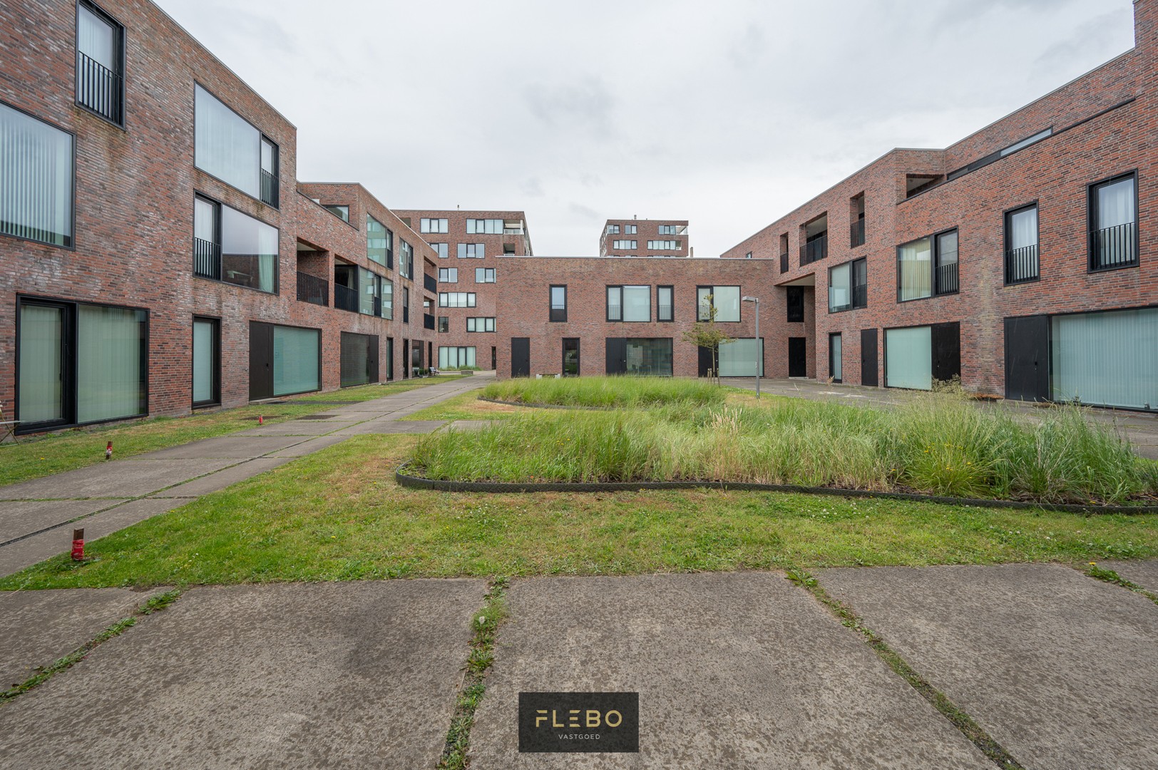 Instapklaar appartement op aangename locatie te Oostende!