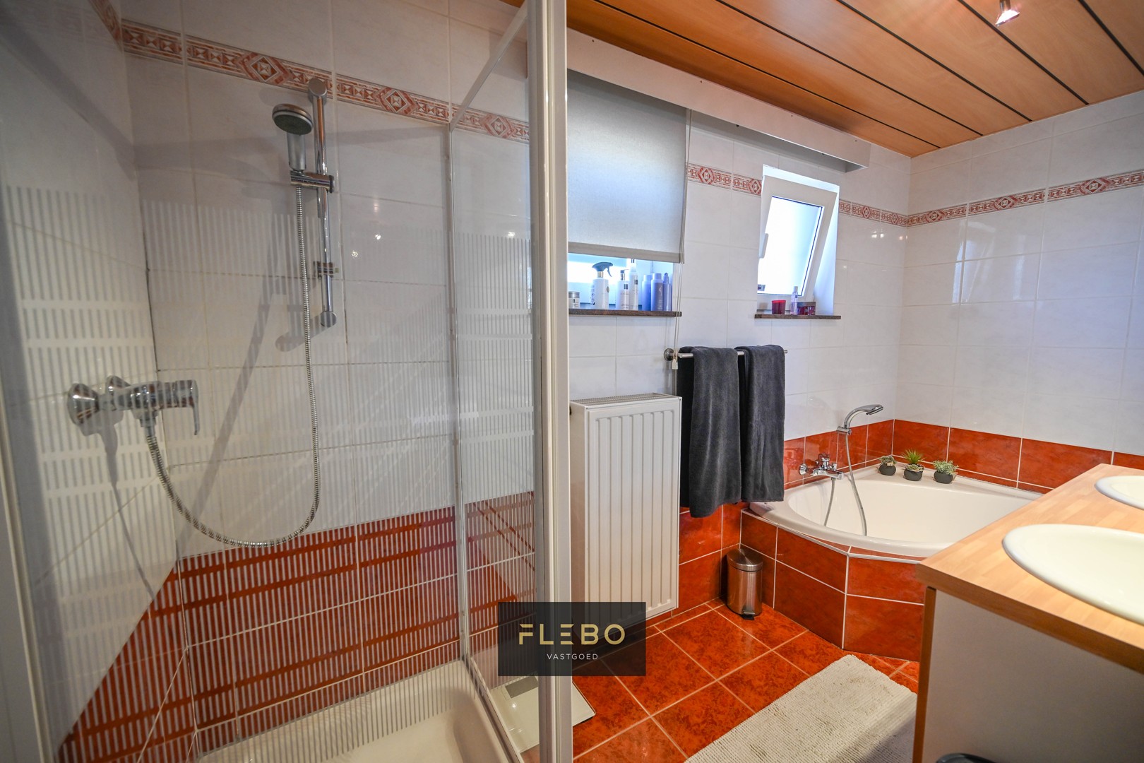 Slideshow image 15