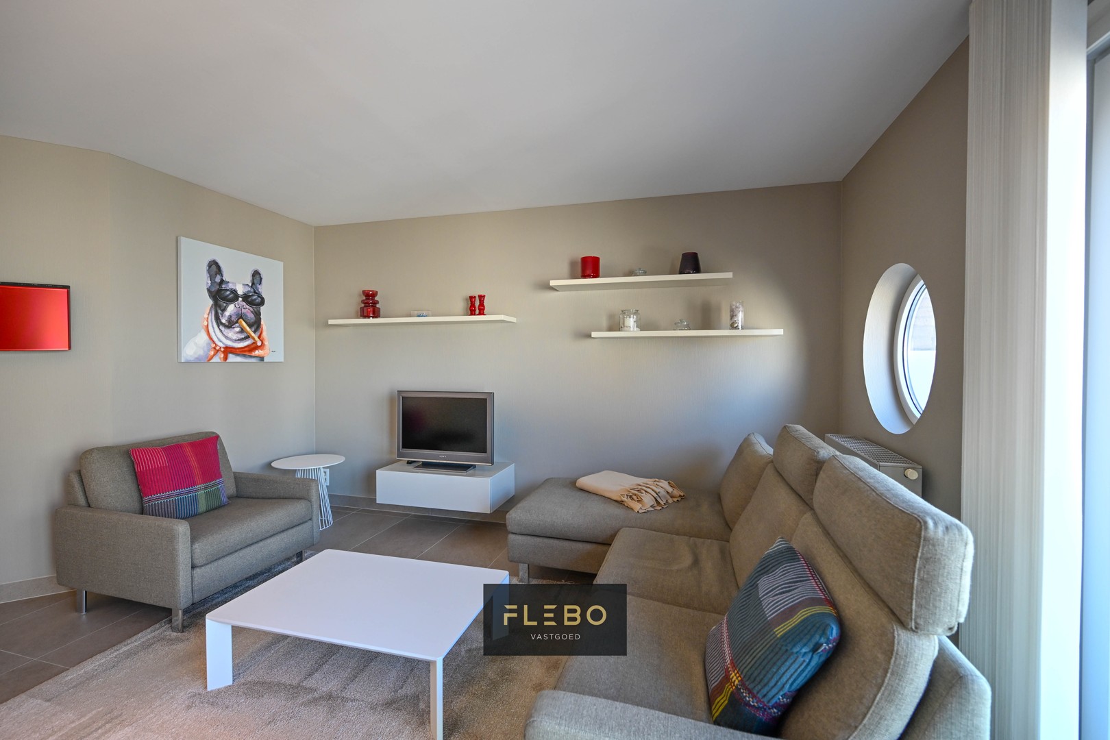 Slideshow image 3