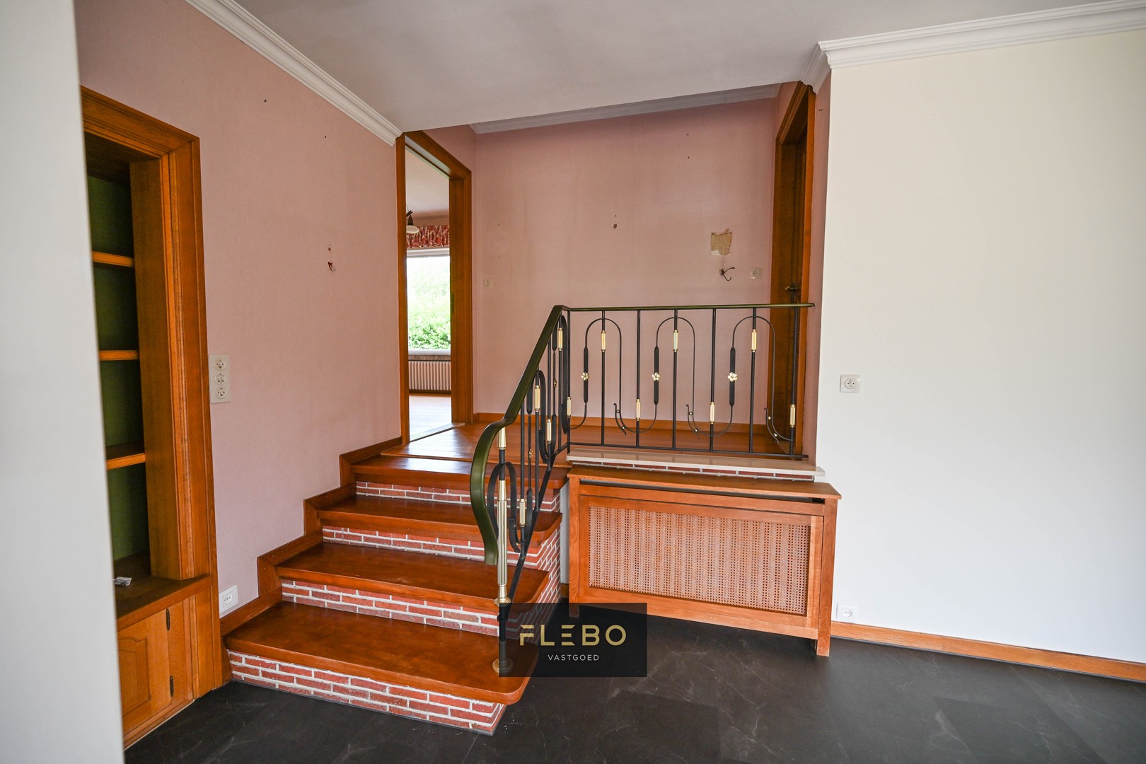 Slideshow image 8