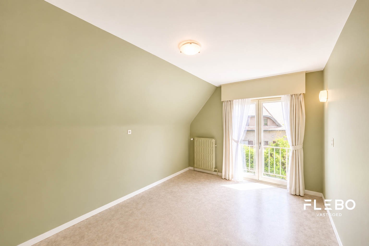 Slideshow image 7