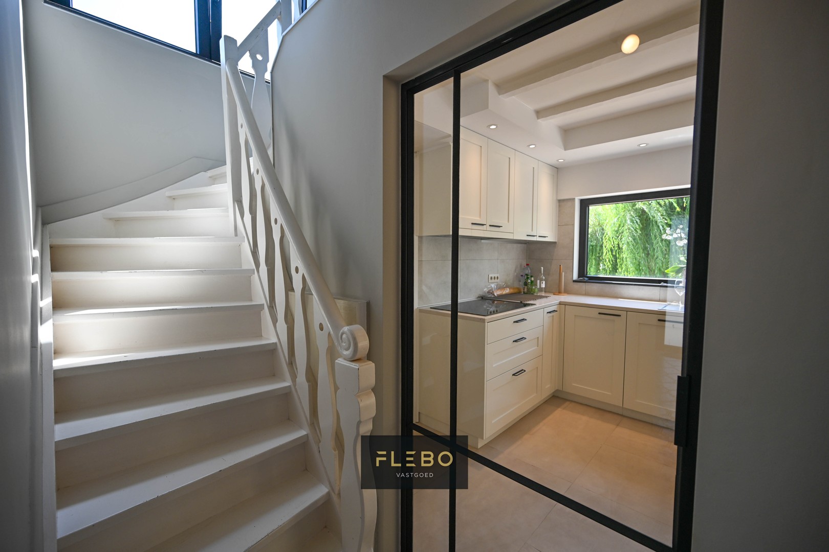 Slideshow image 4