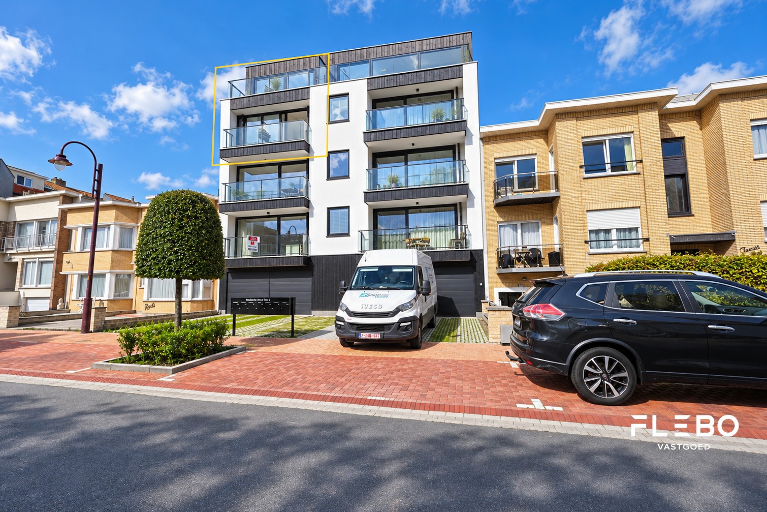 Exclusieve duplex met 3 slaapkamers en zeer ruime terrassen!