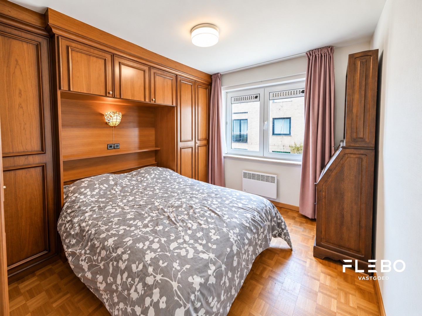 Slideshow image 8